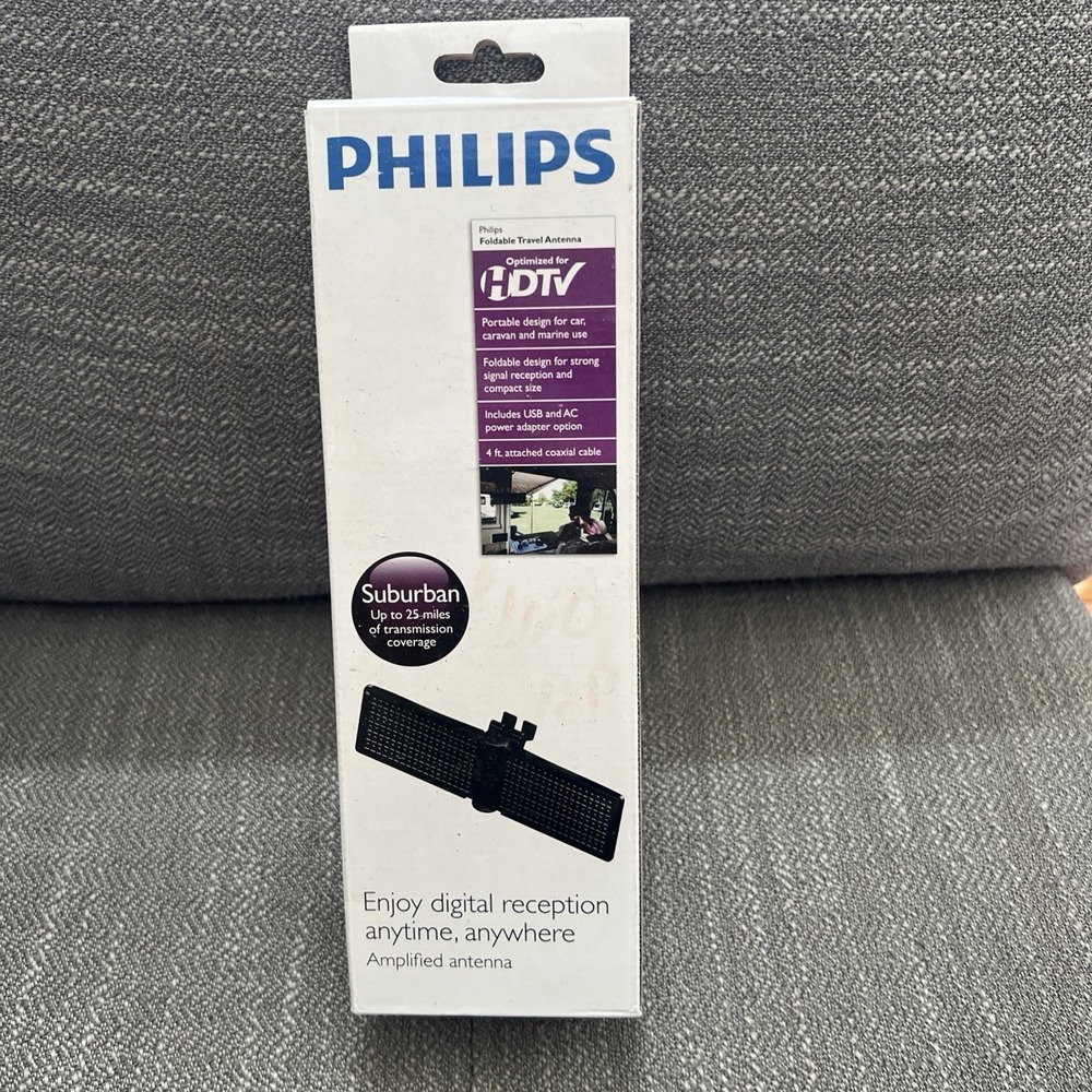 Philips SDV5230/27 Foldable Travel TV Antenna With Amplifier
